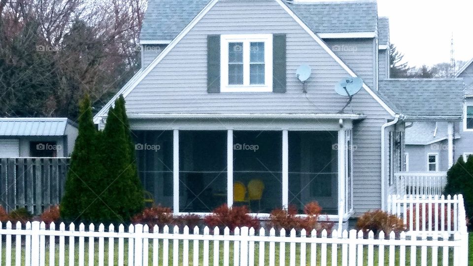 Snow is in the forecast... we wait.