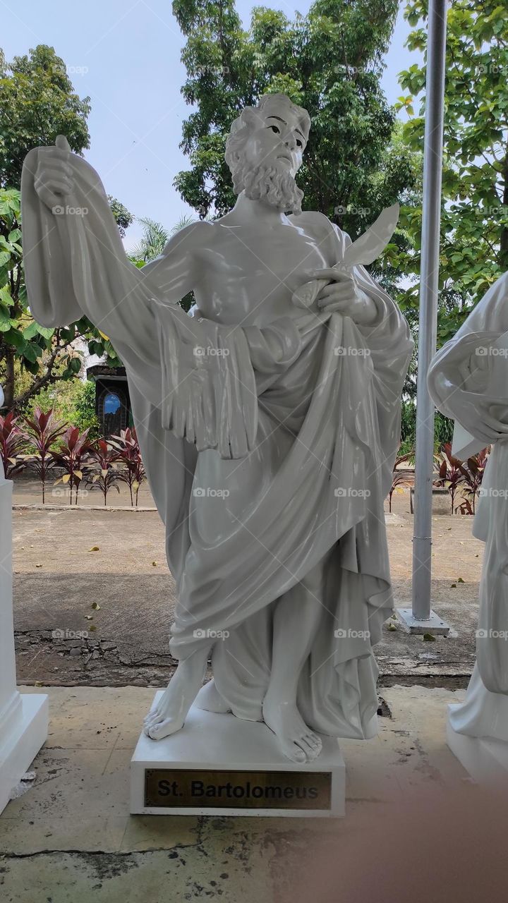 saint statue