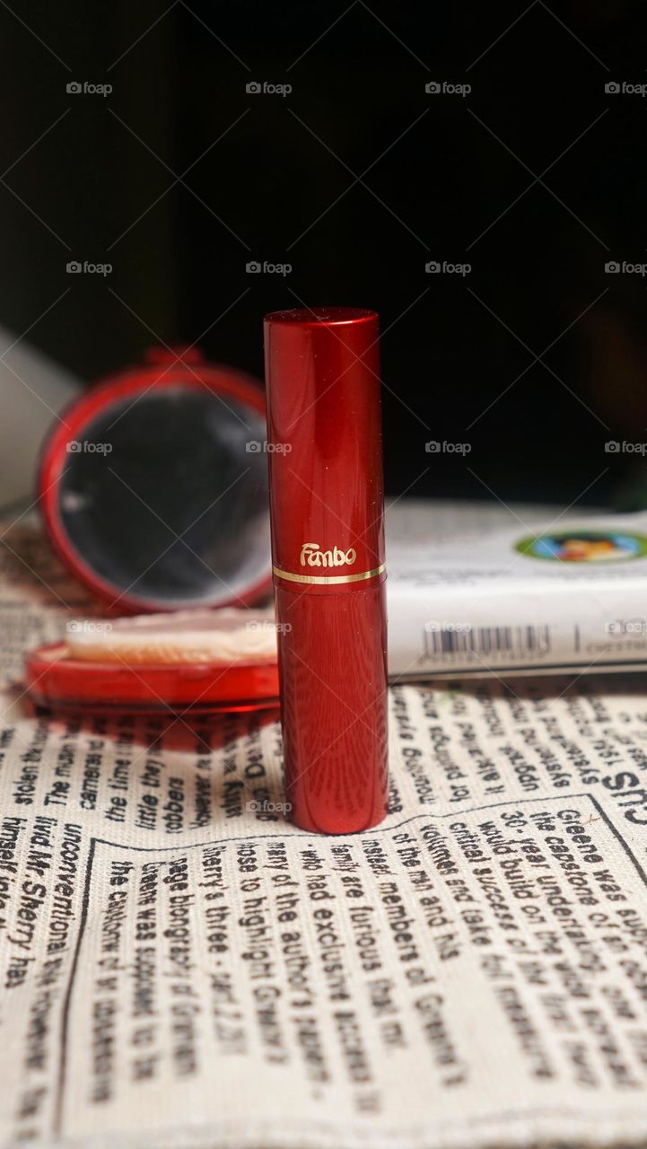 this lipstick from fanbo is really good