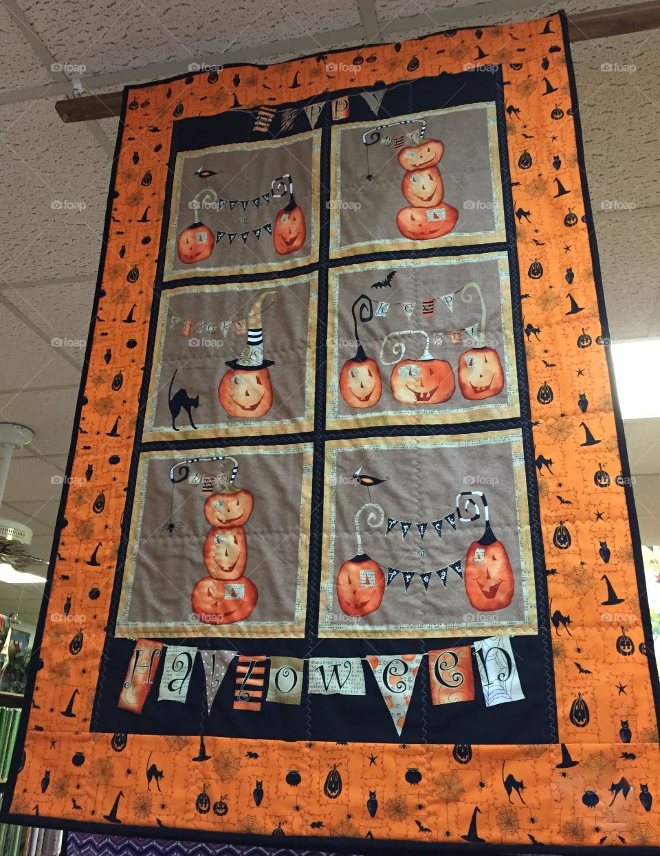 Happy Halloween Quilt