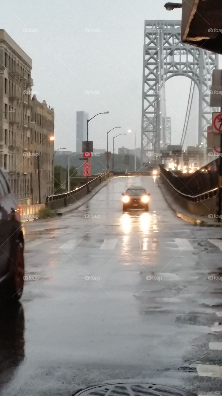 raining day. bad weather George Washington bridge