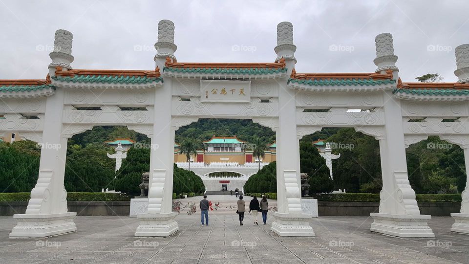 The National Palace Museum (aka NPM) in Taiwan has one of the largest collections of Chinese artifacts in the world, 
​Originally the National Palace Museum was established in 1925 when the Republic of China ruled all of Mainland China