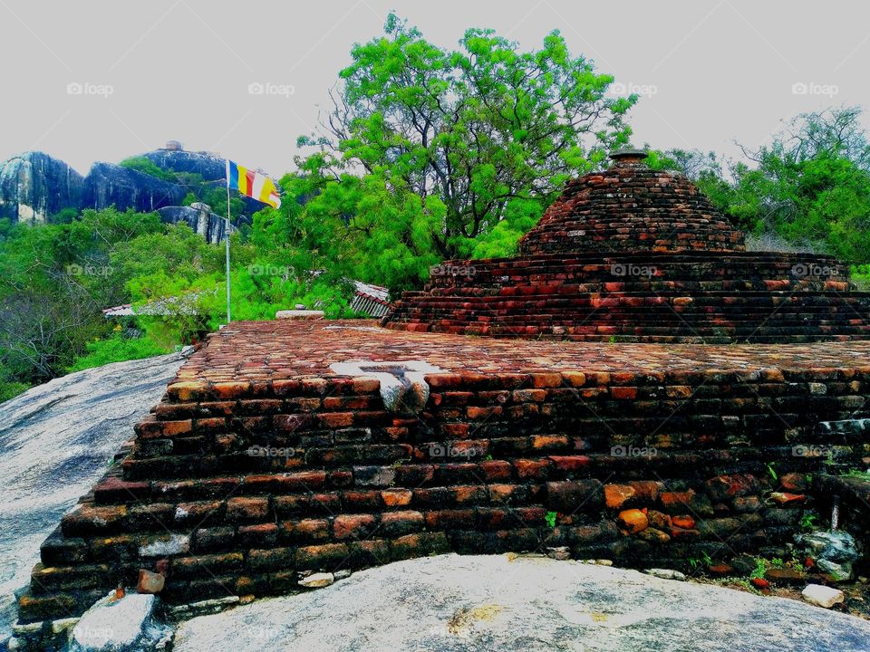 Sri Lanka Panama kudummbigala temple
