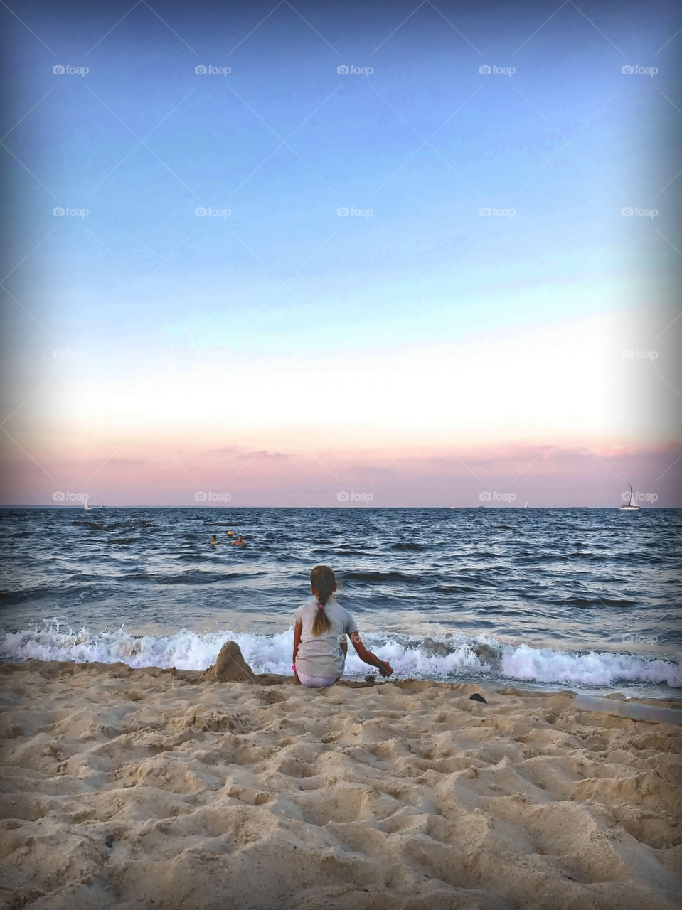 I’d like more pink in this evening summer sky ❤️