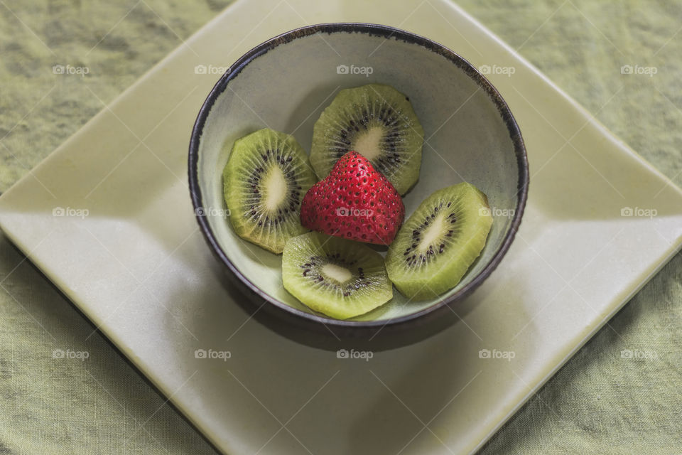 Strawberry and kiwi fruit