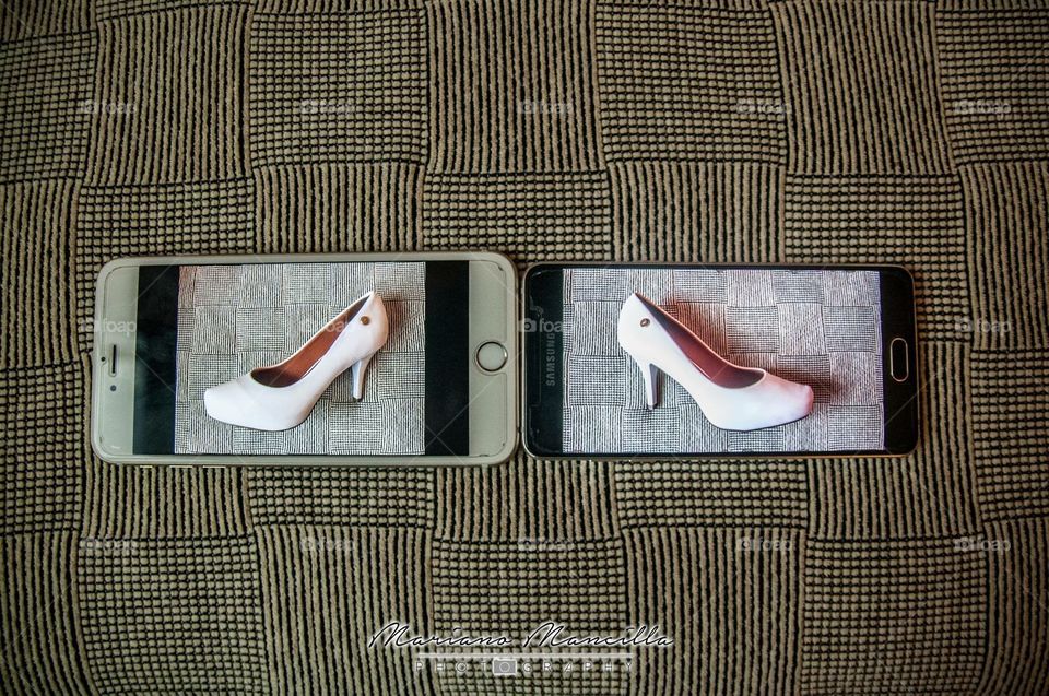 Zapatos de novia / shoes / fotografía artística/ wedding/ boda / creative/ phone/ iphone/novios 