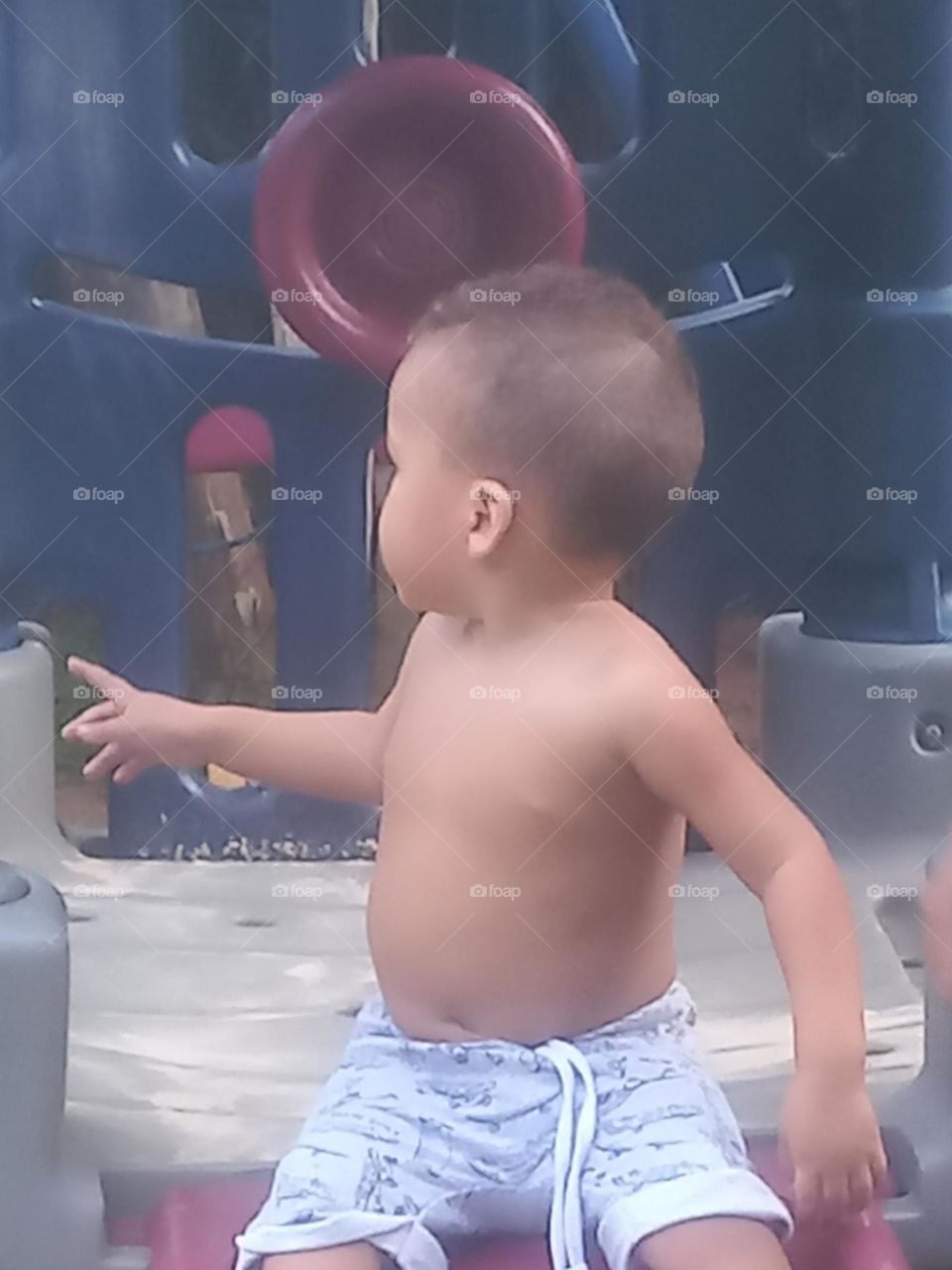 A capacidade de movimentar-se das crianças  é essencial , para que ela possa interagir com o meio em que vive e, desenvolver habilidades corporais variadas