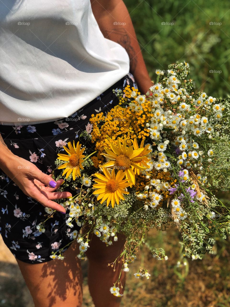 summer time, a bouquet of wildflowers