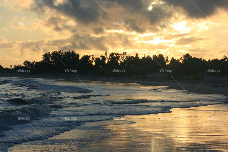 Sun Rising with the Tide