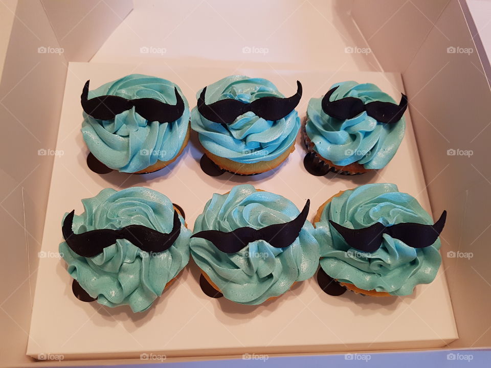 Movember cupcakes