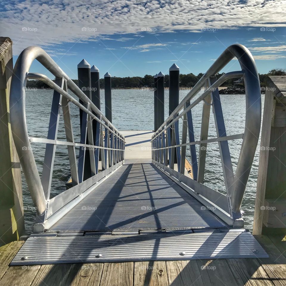 A walk to the floating dock