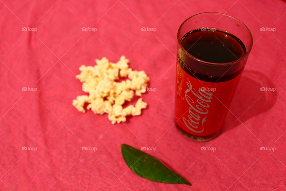 popcorn and cola