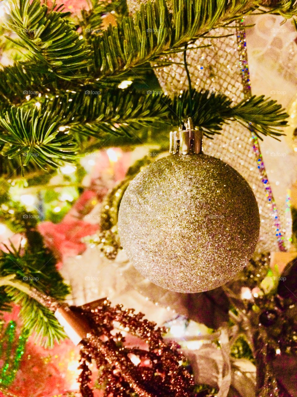 Christmas decoration photos, tree closeup, family, Christmas time, winter season 