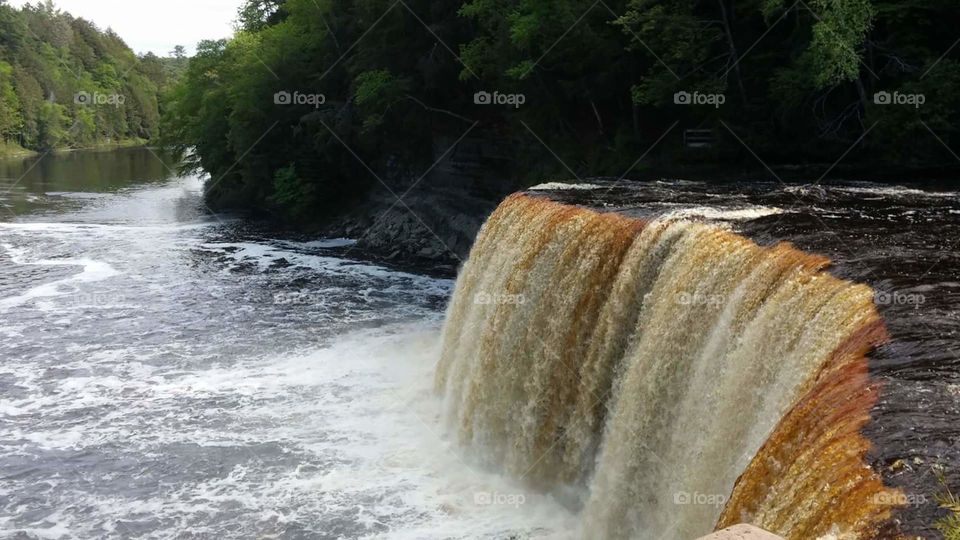 The Upper Falls at Tahquamenon Falls in the Upper Penninsula of Michigan. August 2017