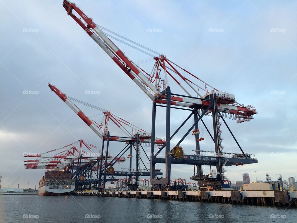 Port of Long Beach cranes 