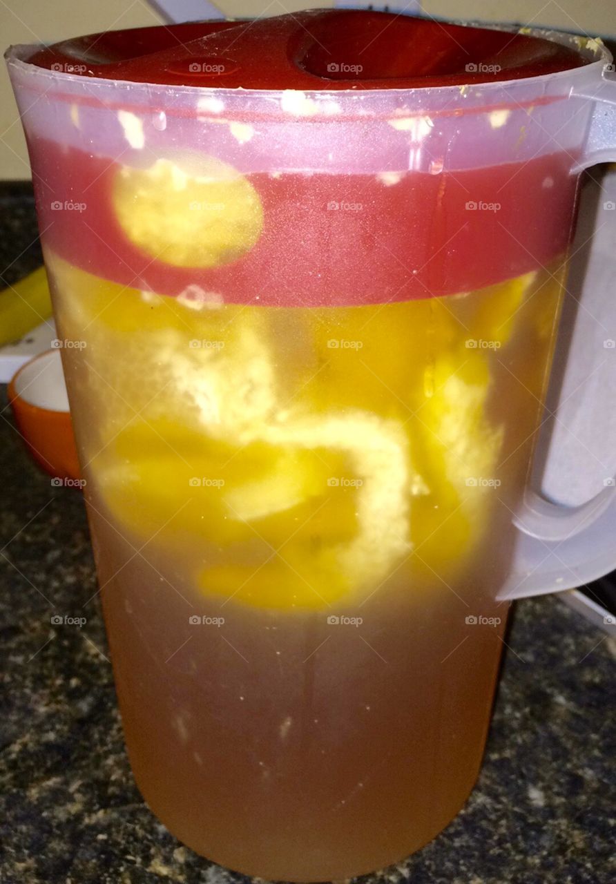 Honey Pitcher: Fresh Harvest, with Comb