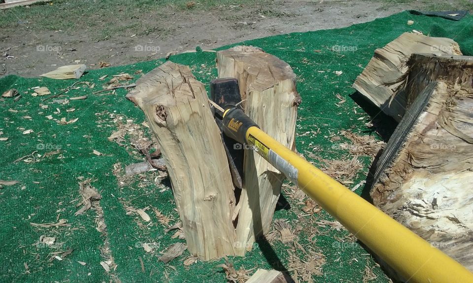 chop in wood