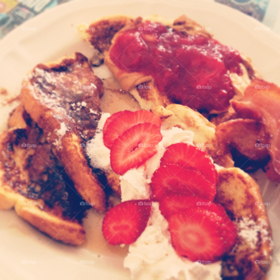 breakfast french toast by lauracollinson13