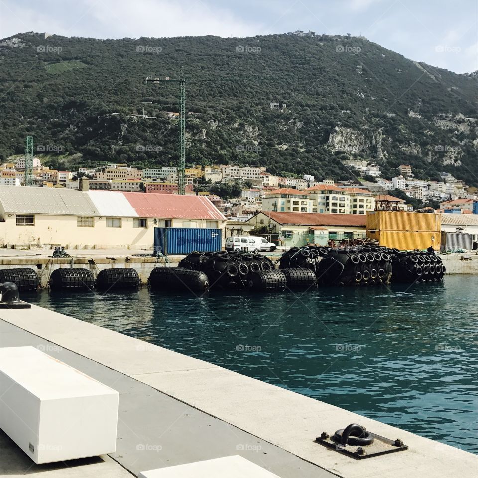 Tugs-sea-water-boats