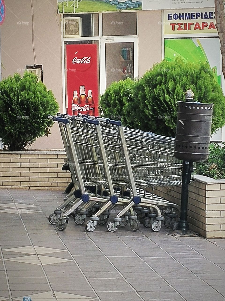 supermarket cart