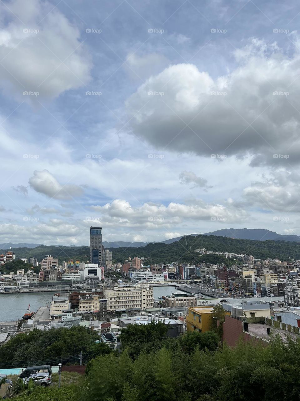 White clouds and buildings keelung