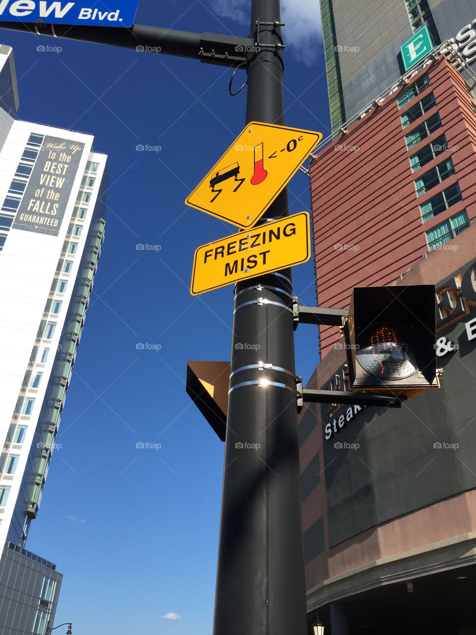 Freezing mist
Love this sign. 