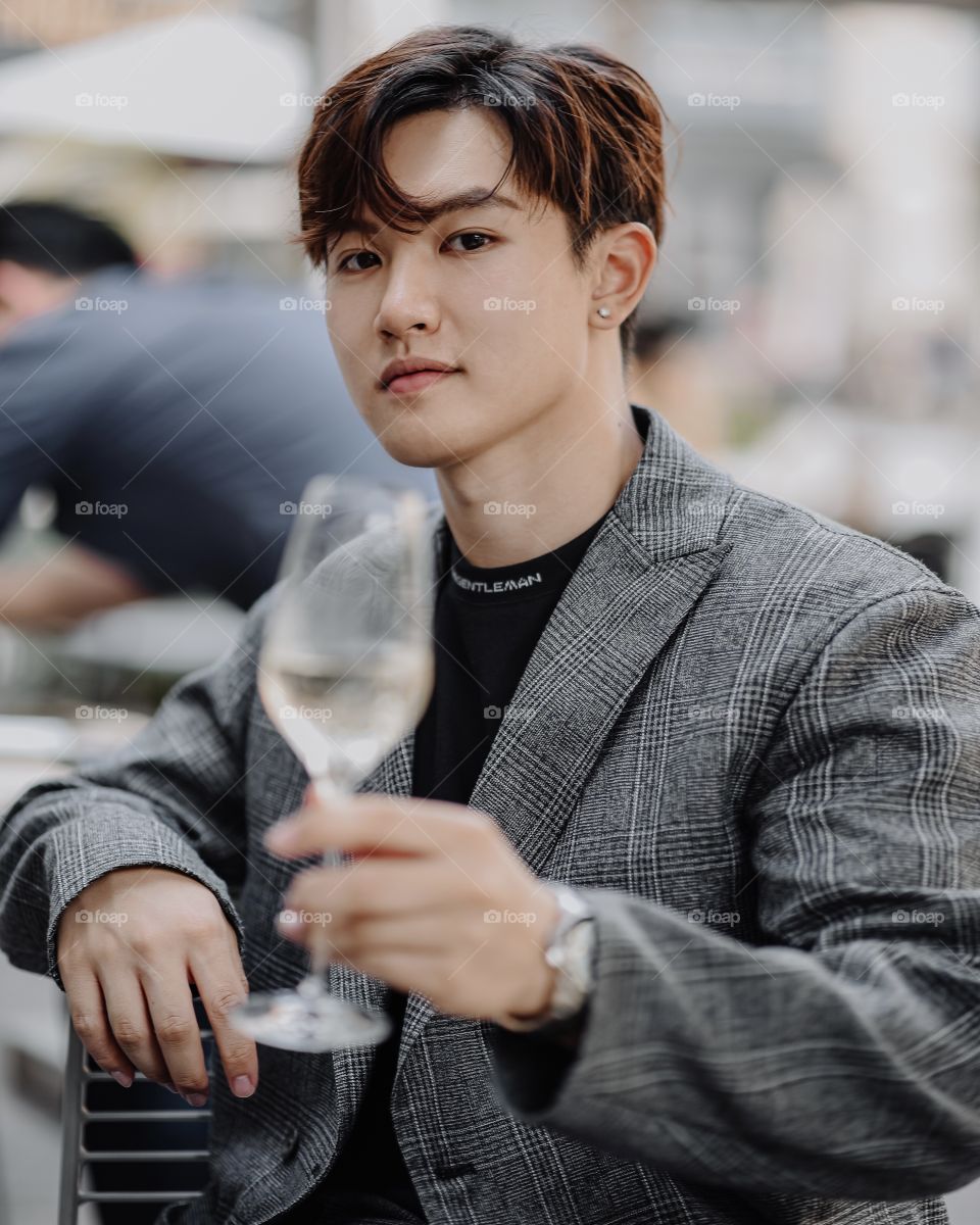 Would you like to have a drink with me?🥂