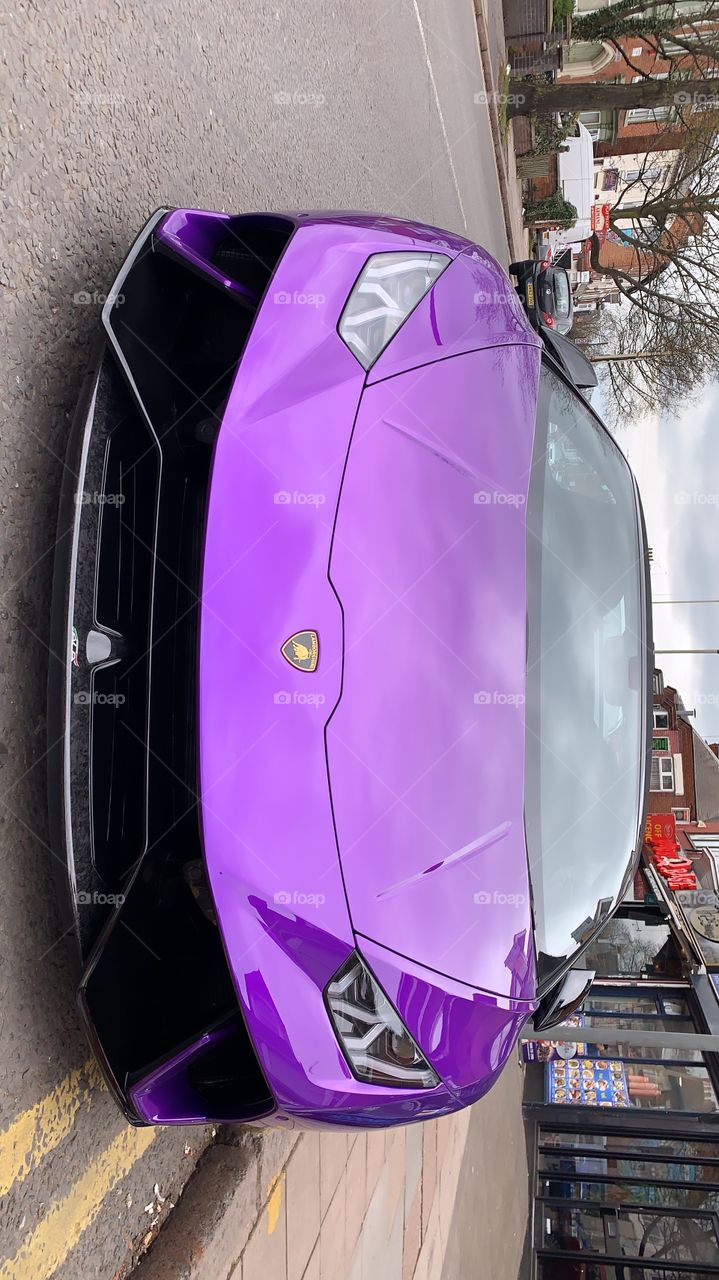Purple Lamborghini Huracan