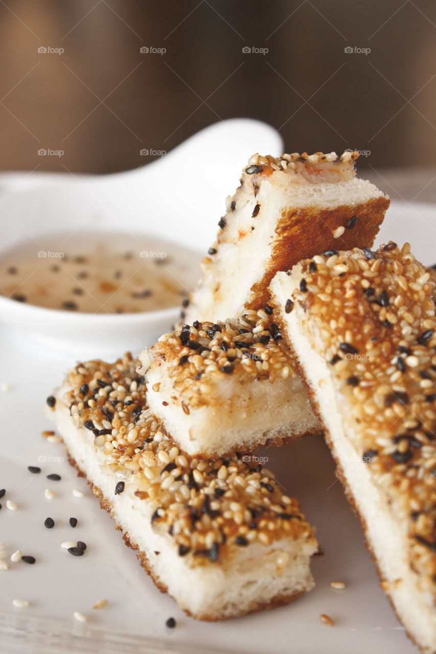 Sesame bread sticks