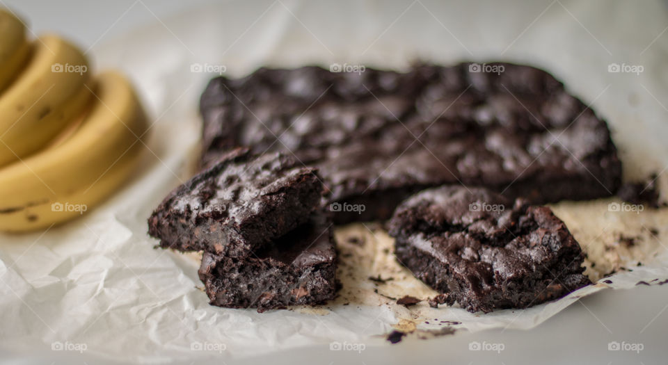 Homemade brownies with banana and black bean 