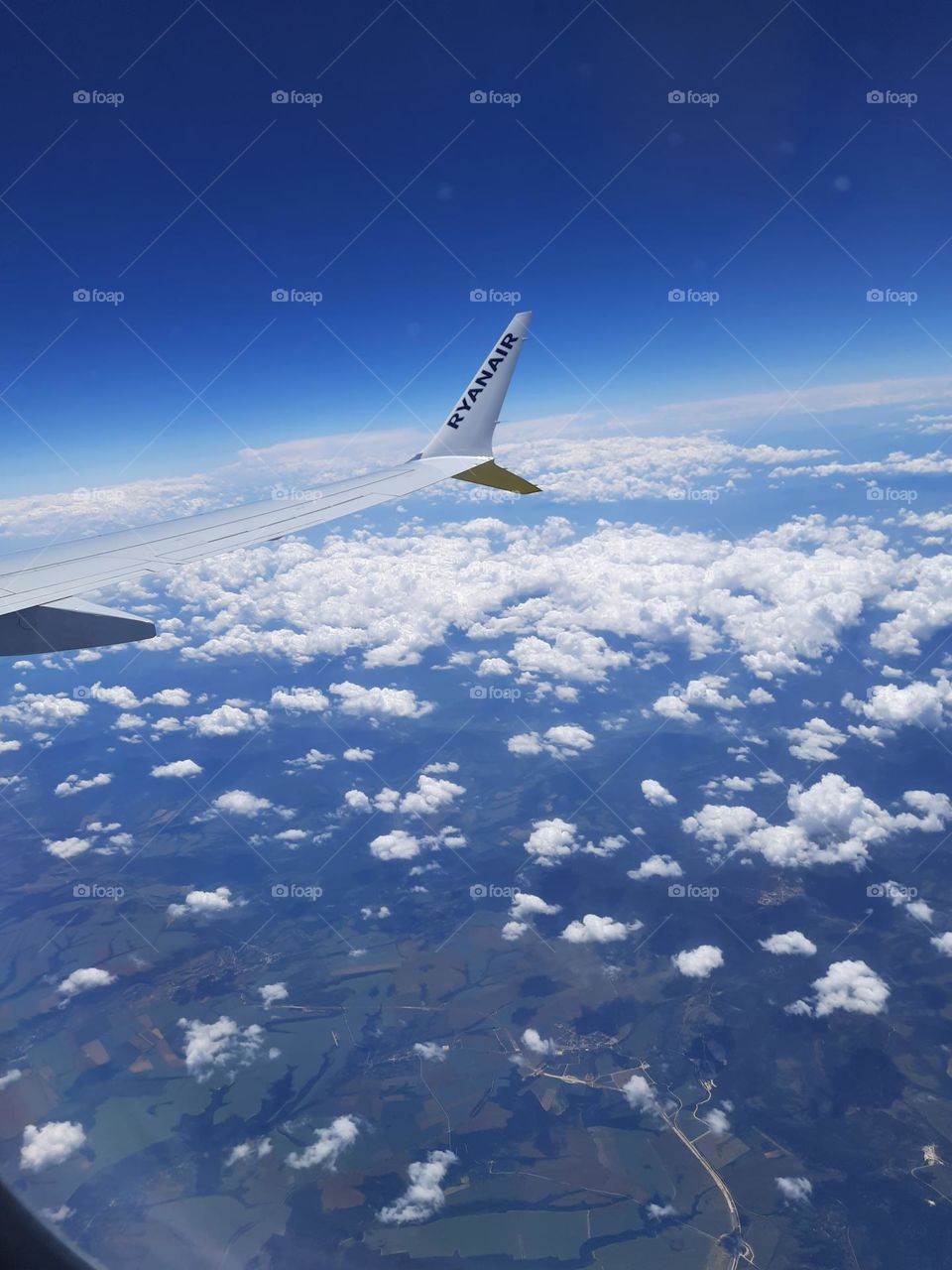 Ryanair flight, airplane,