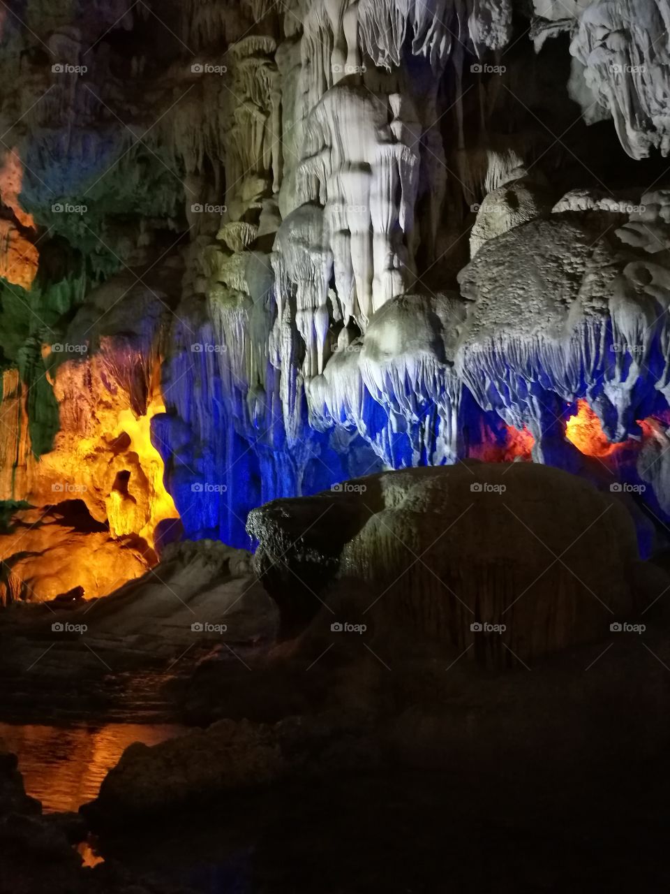 Son Doong Cave, Vietnam - fabulous artistic lights