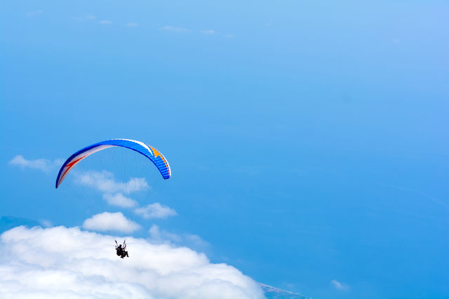 sky, clouds, parasailing. Arial view
