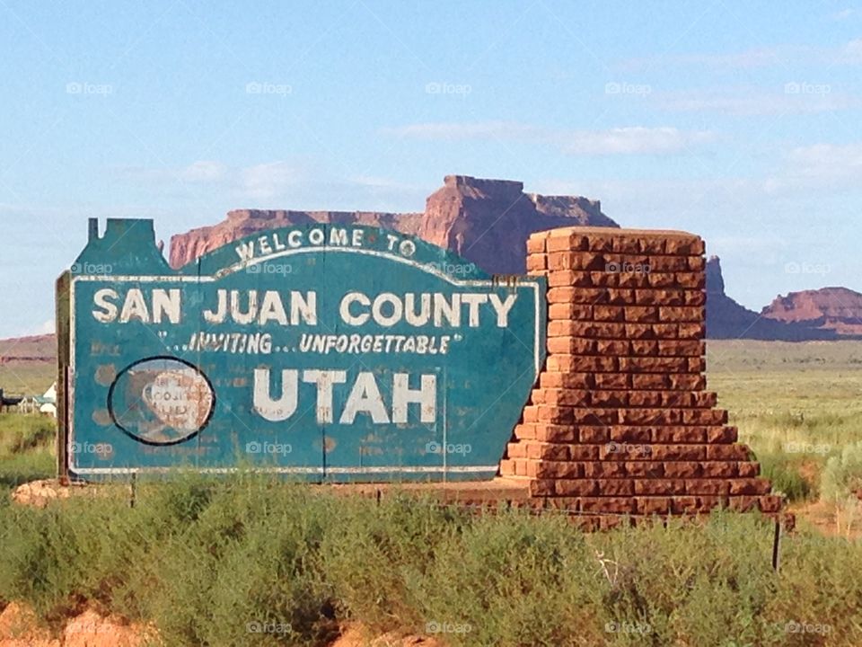 The sign of the Utah country 