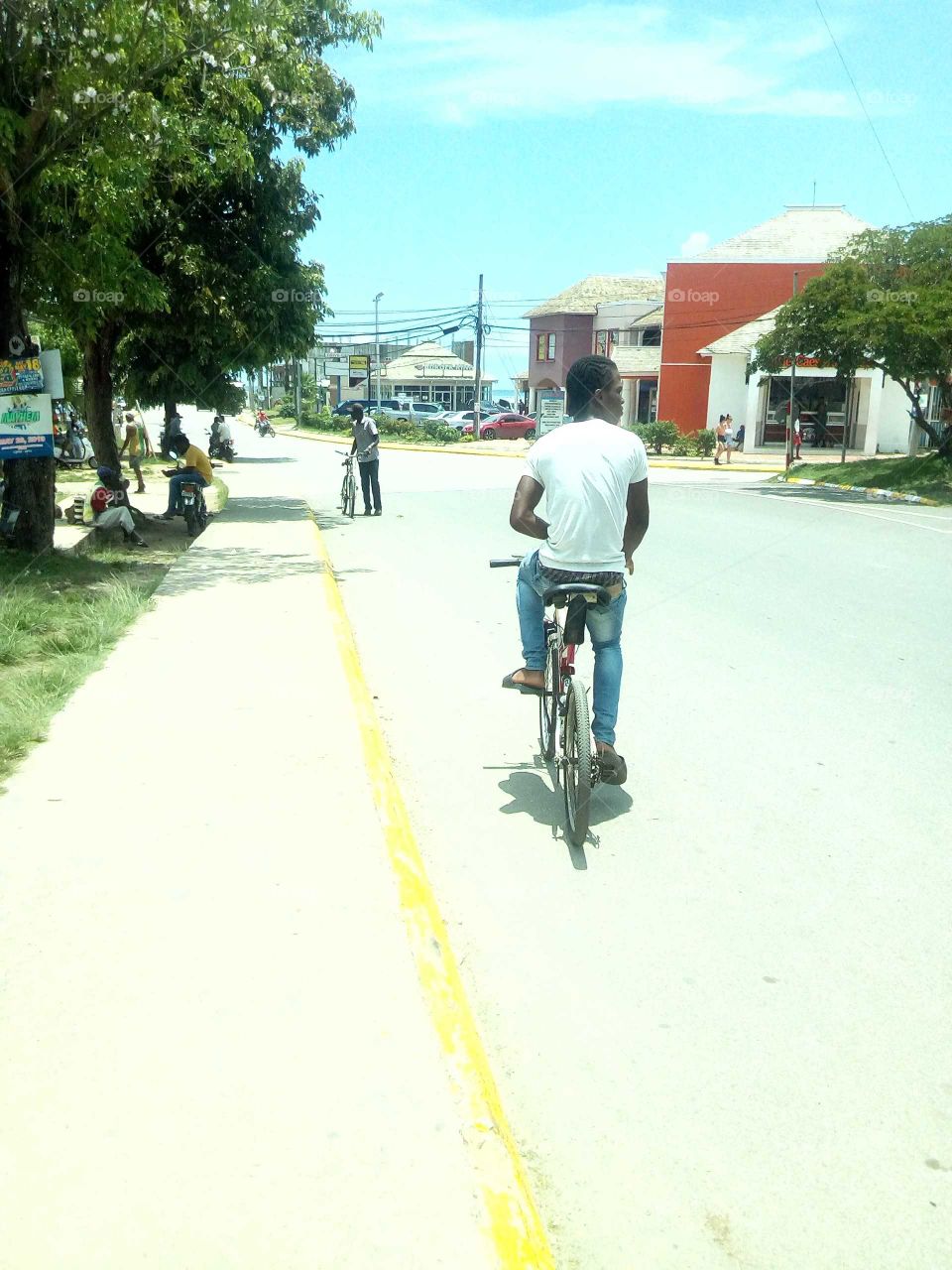 the day I take this picture I didn't know that it would come so beautiful I love to see clean an Clare pictures