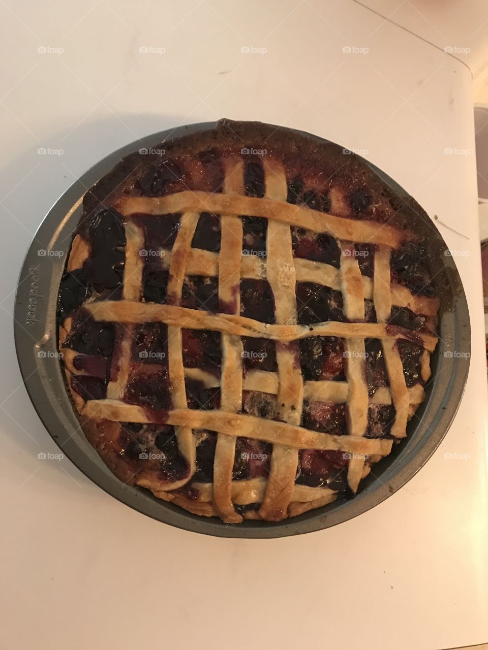 Home made berry pie