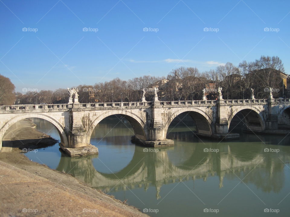 Crossing through Florence