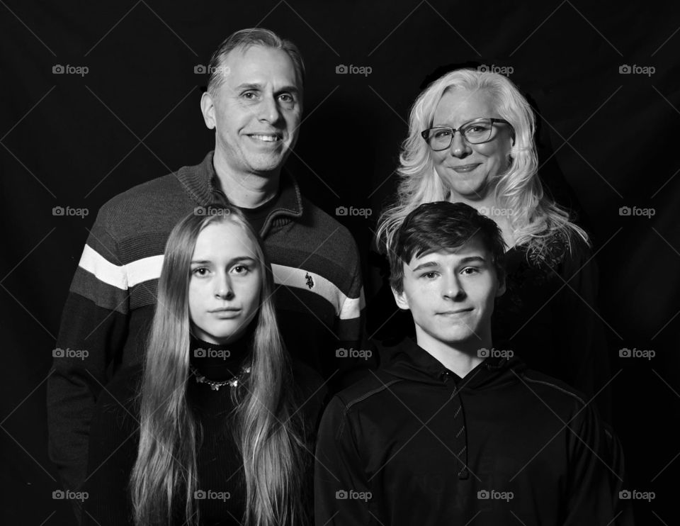 Rest of 2021, family portrait family of four black and white studio shot