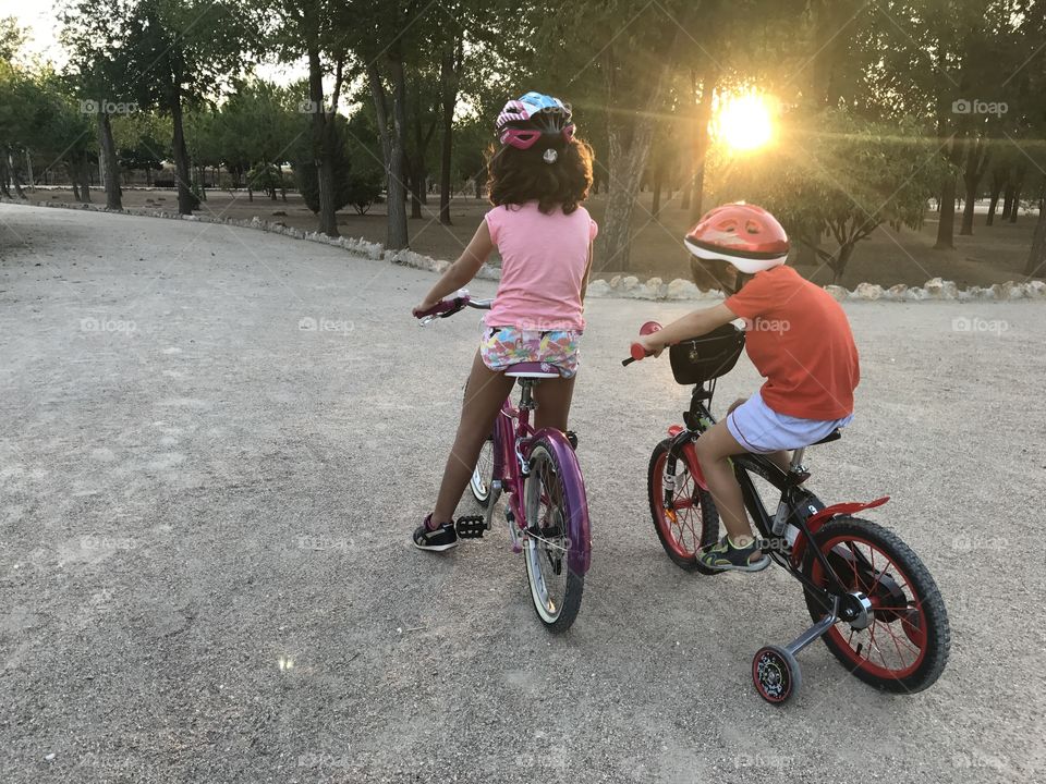 Young Bikers 