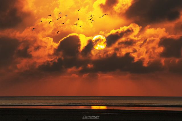 Taiwan sunset - go home