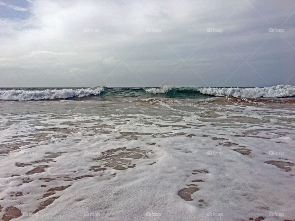 Beach waves