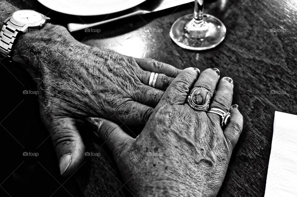 Old couple love 