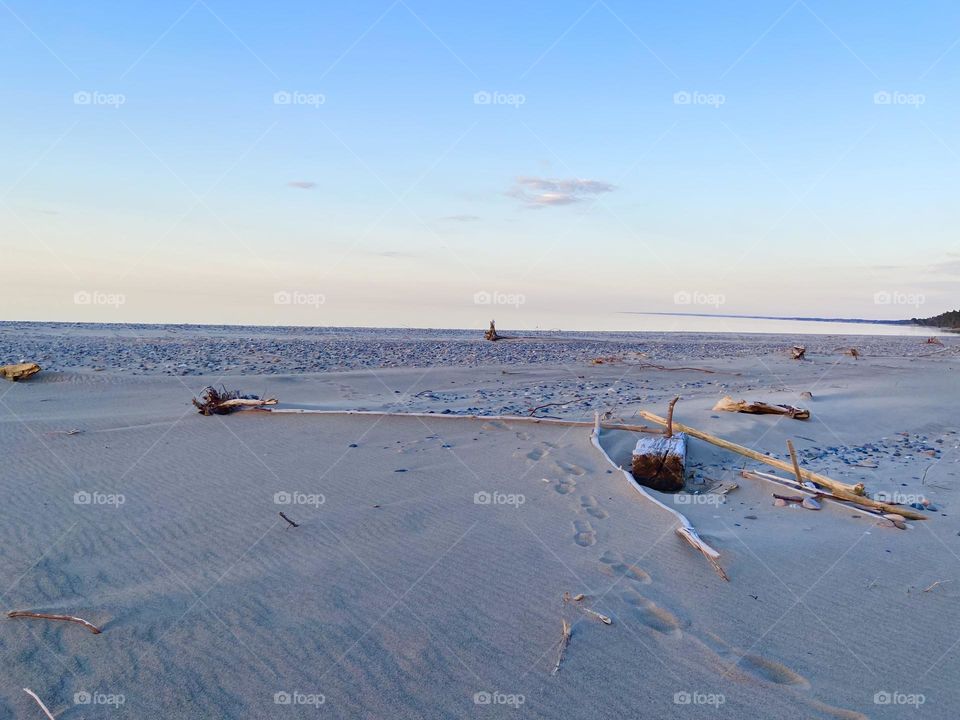 The Sandy shores of Lakes Superior in the Upper Peninsula of Michigan