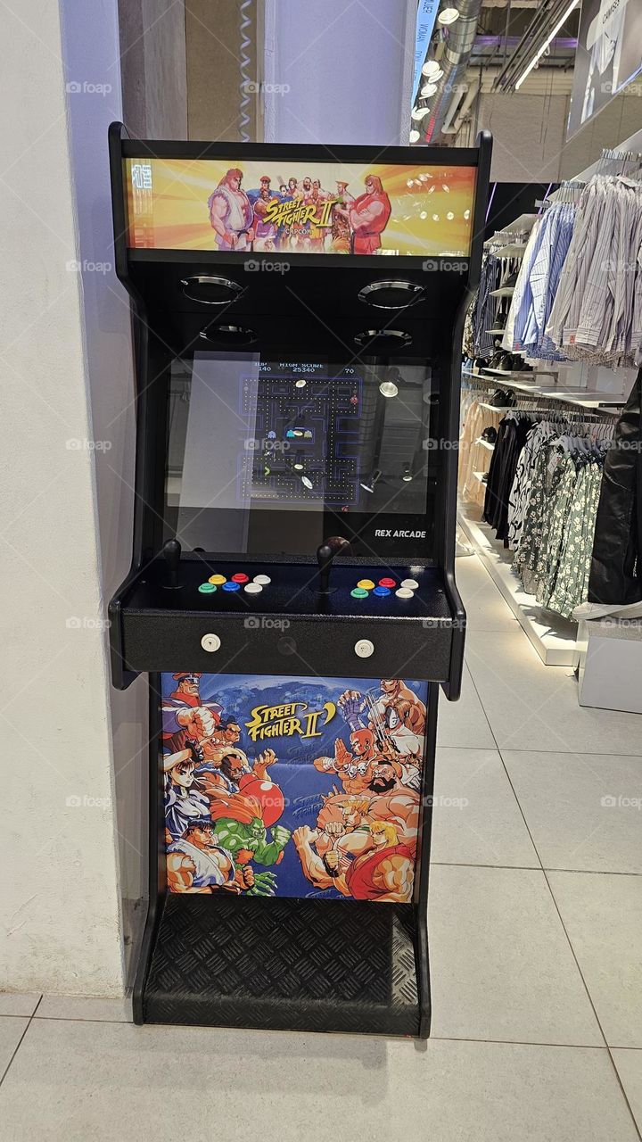 Rex Arcade