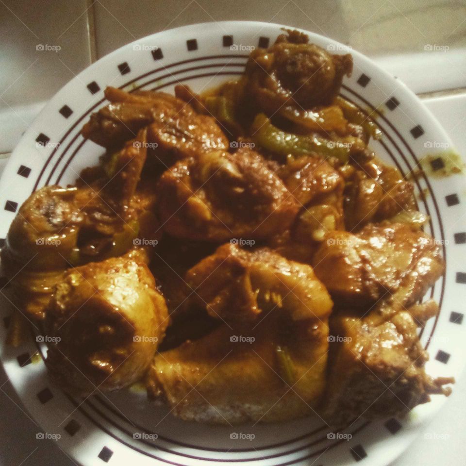 tell me do you want to have lunch with me because I have made my decision to share my Curry chicken with you.