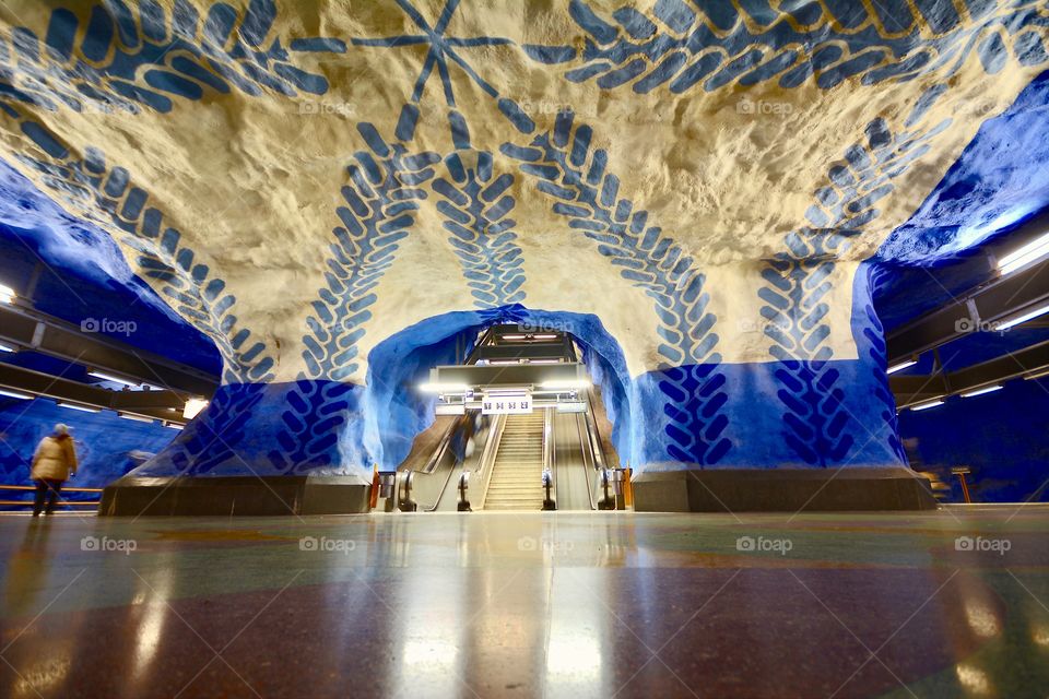 Follow the path of the light - T-centralen metro station in Stockholm, Sweden 🇸🇪 