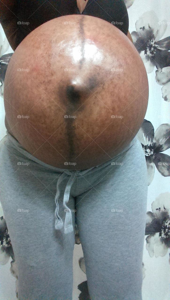 Eight Months Pregnant Stomach