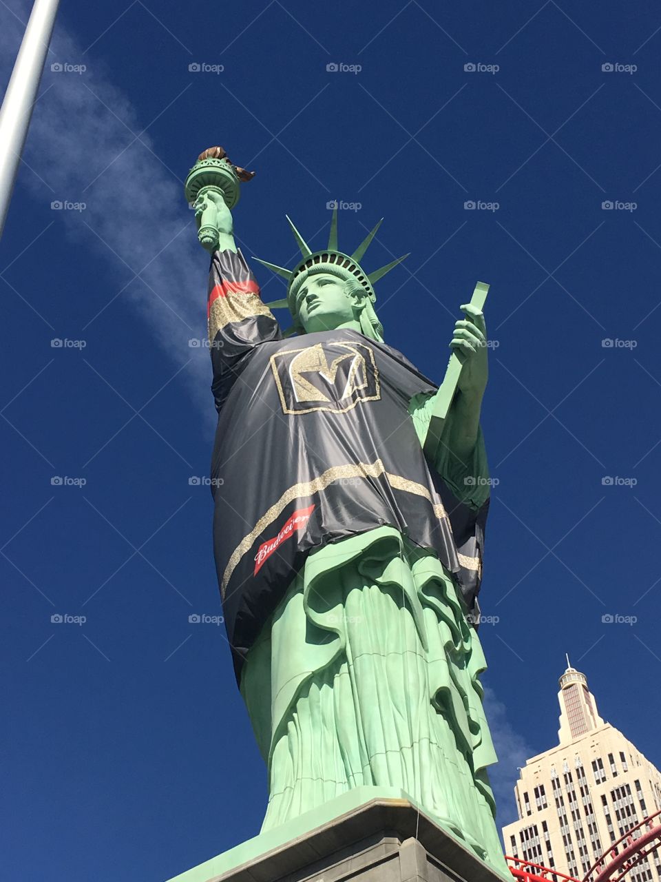 Hockey jersey on Vegas Statue of Liberty