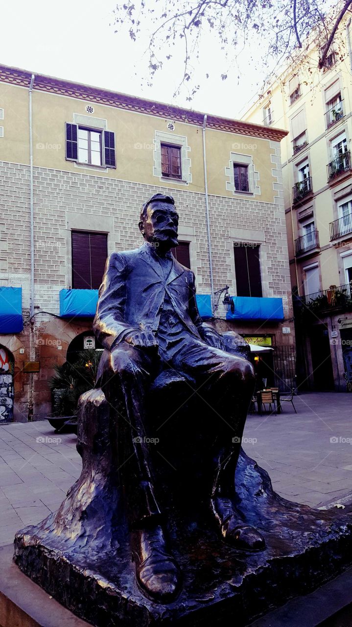 City sculepture Barcelona