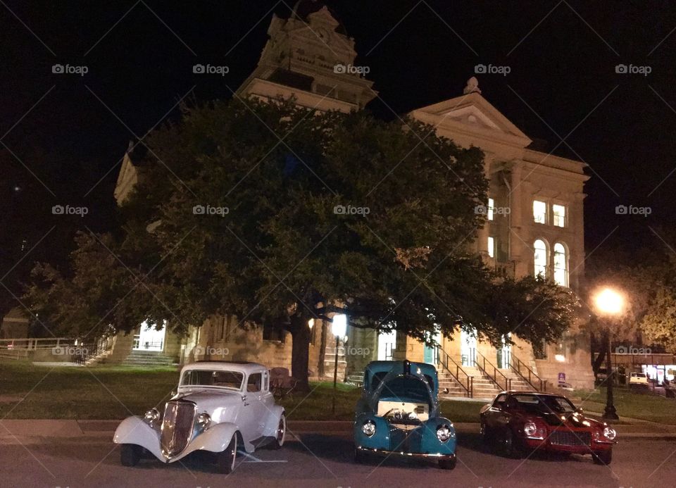 Car show by the court house 